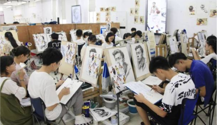 美术班教学与管理